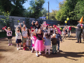 День знаний в детском садй День знаний в детском садй.