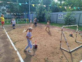 День физкультурника в детском саду День физкультурника в детском саду.